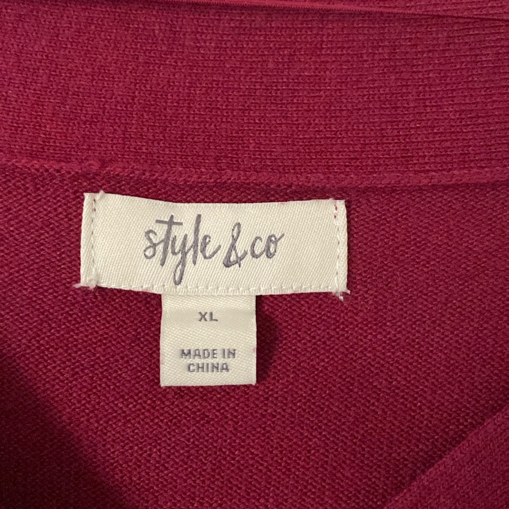 Women’s Burgandy Sweater - Picture 2 of 2